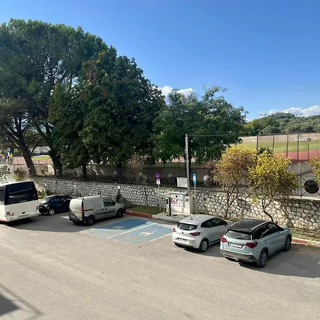 Apartamento Vintage House Overlooking The Statue Of Leonidas *