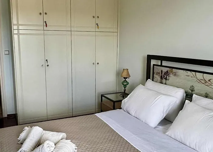 Apartamento Vintage House Overlooking The Statue Of Leonidas