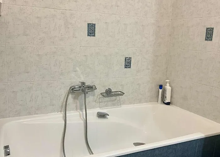 Vintage House Overlooking The Statue Of Leonidas Apartamento