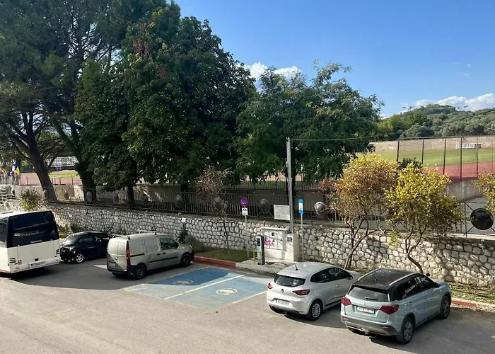 Apartamento Vintage House Overlooking The Statue Of Leonidas *